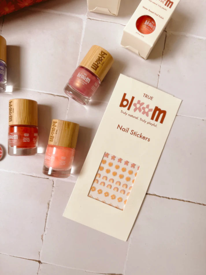 True Bloom Nail Kit