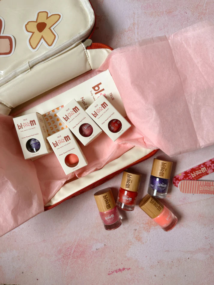 True Bloom Nail Kit