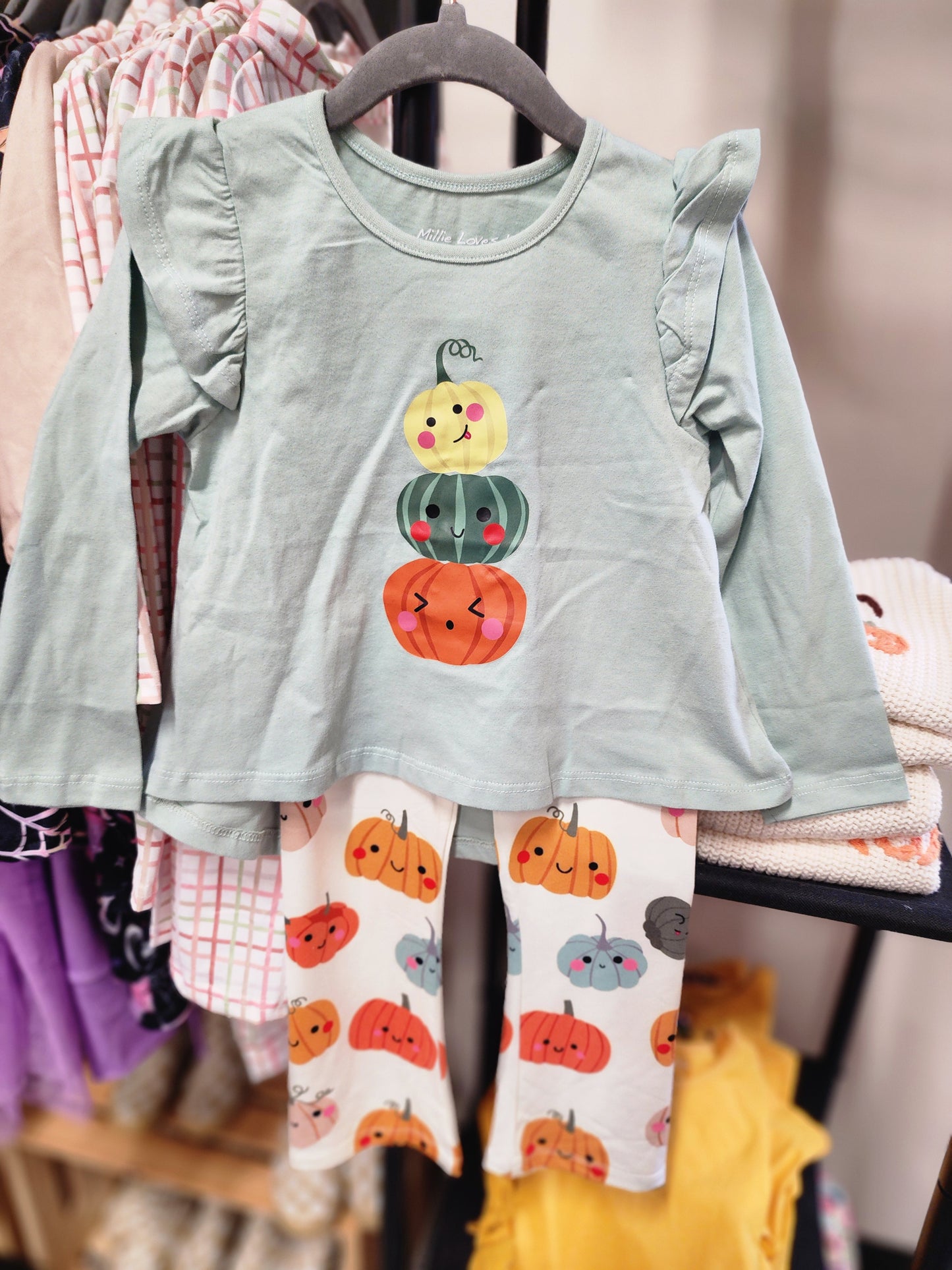 Sage Pumpkin Hi-Low 2pc Set
