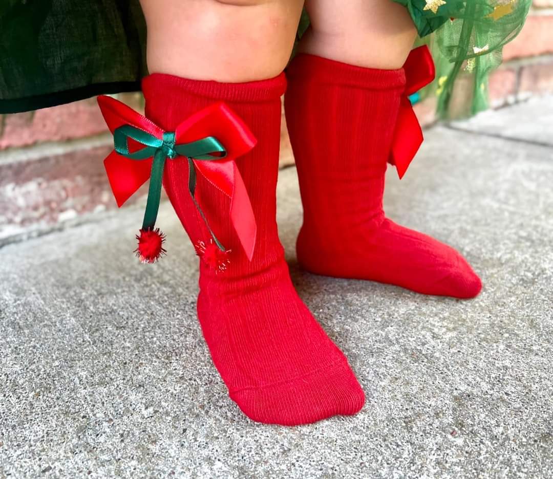 Oh What Fun Holiday Collection| Bow Knee Socks