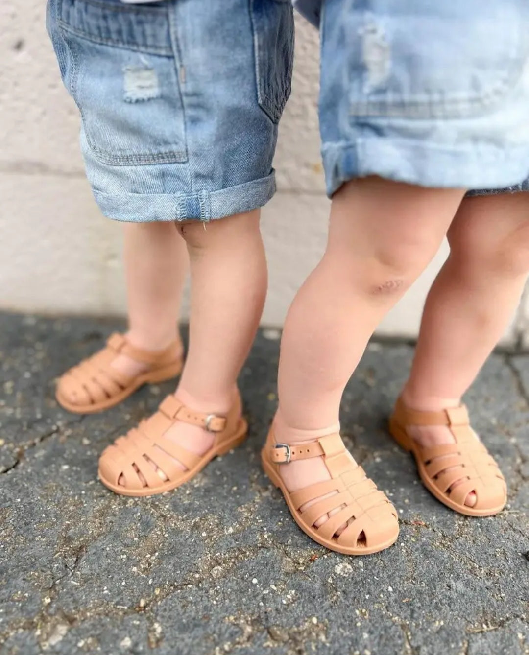 Syd Jelly Sandals| Girls Footwear